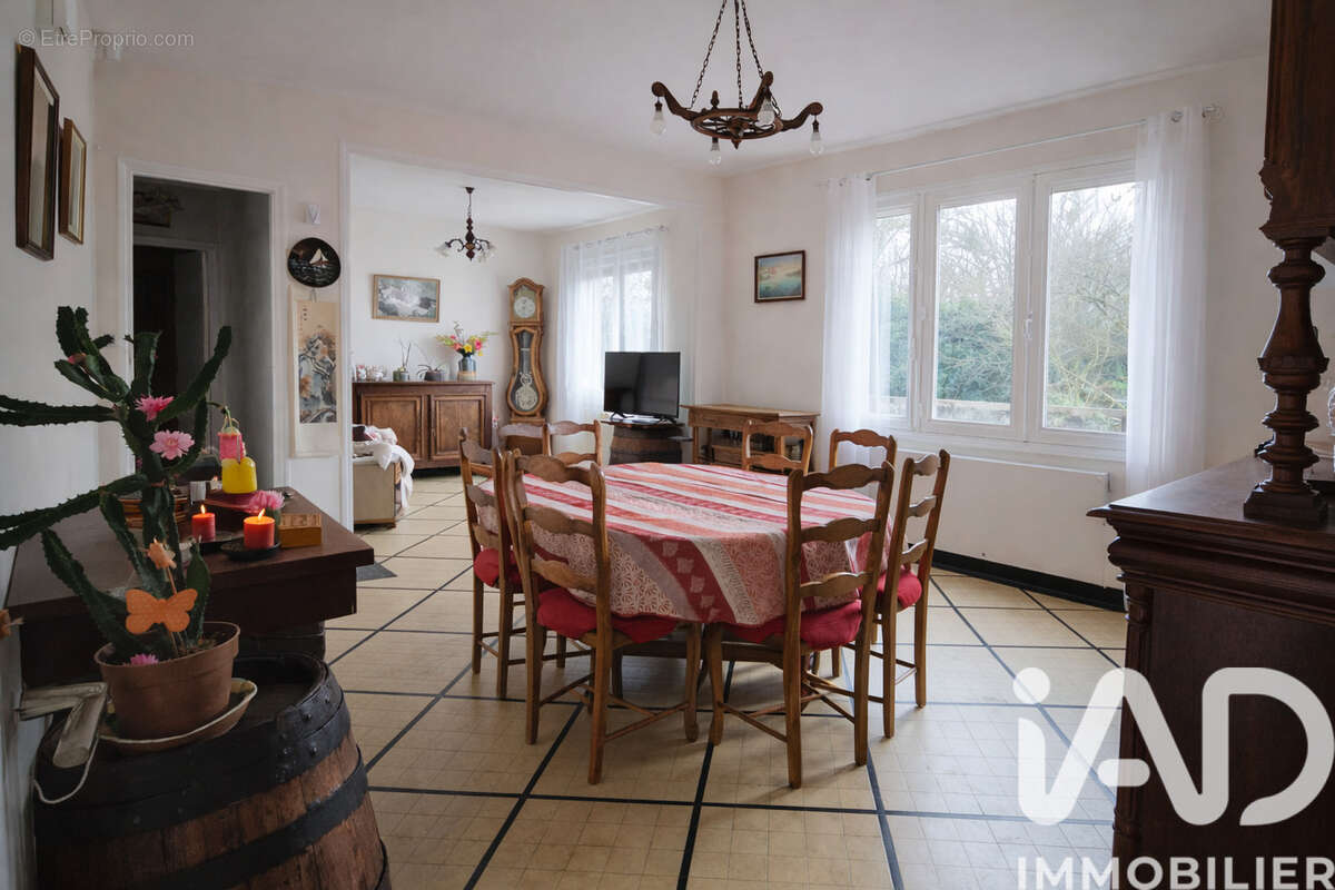 Photo 4 - Maison à SAINTE-HONORINE-DU-FAY