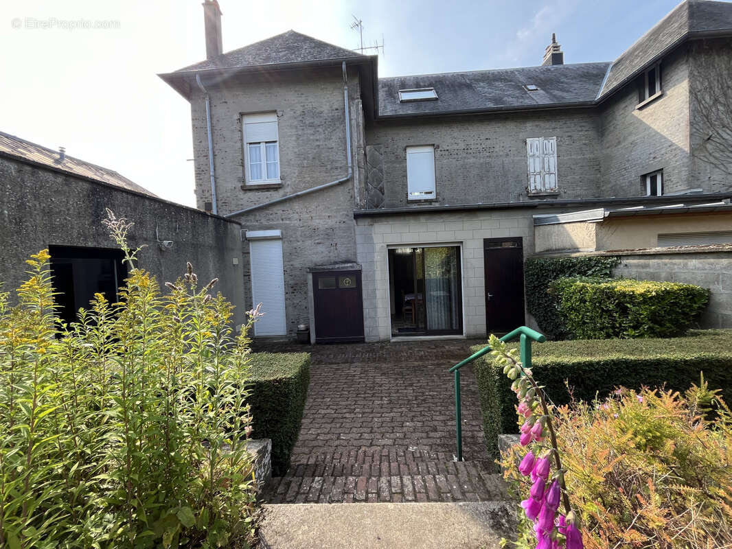 Maison à FRIVILLE-ESCARBOTIN