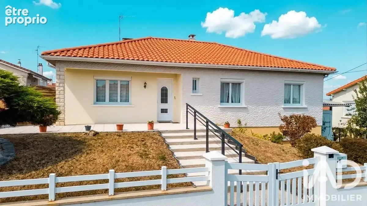 Maison 5 pièces 107 m² · à Parthenay · 107 m² · 158 500 €
