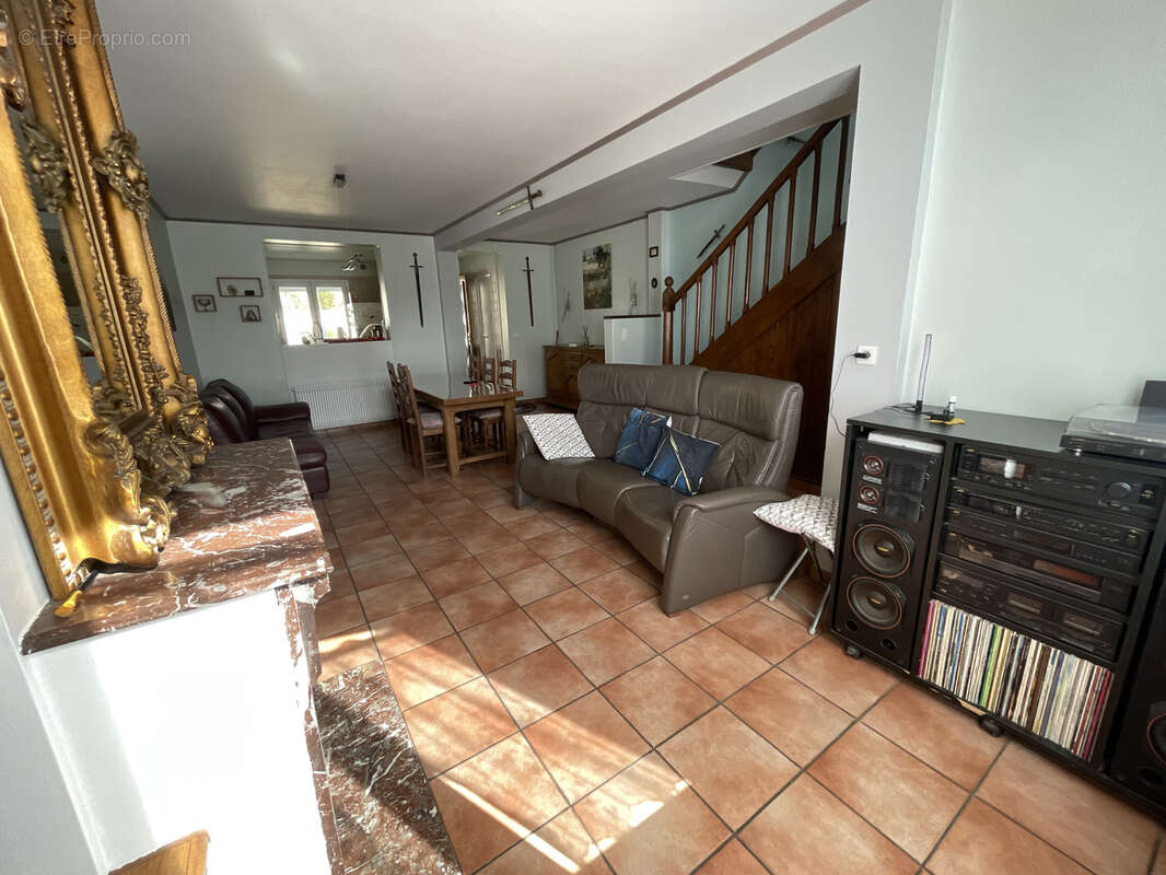 Autre à PONT-DE-METZ