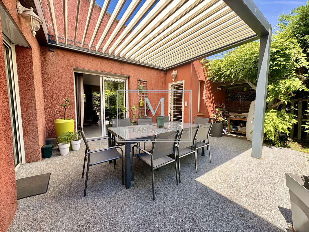 Terrasse 1  - Maison à BALMA