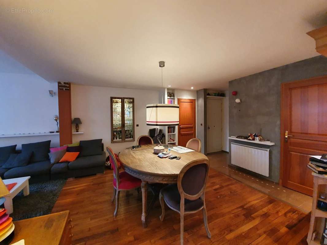 Appartement à VILLEMOMBLE