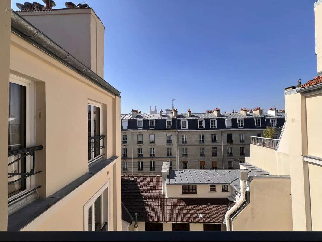 Appartement à PARIS-7E