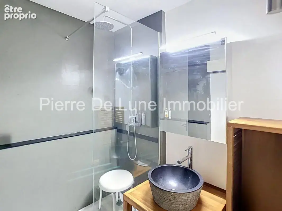 Lyon 1er dernier étage ascenseur 90 m² utiles vue exceptionnelle - photo 20
