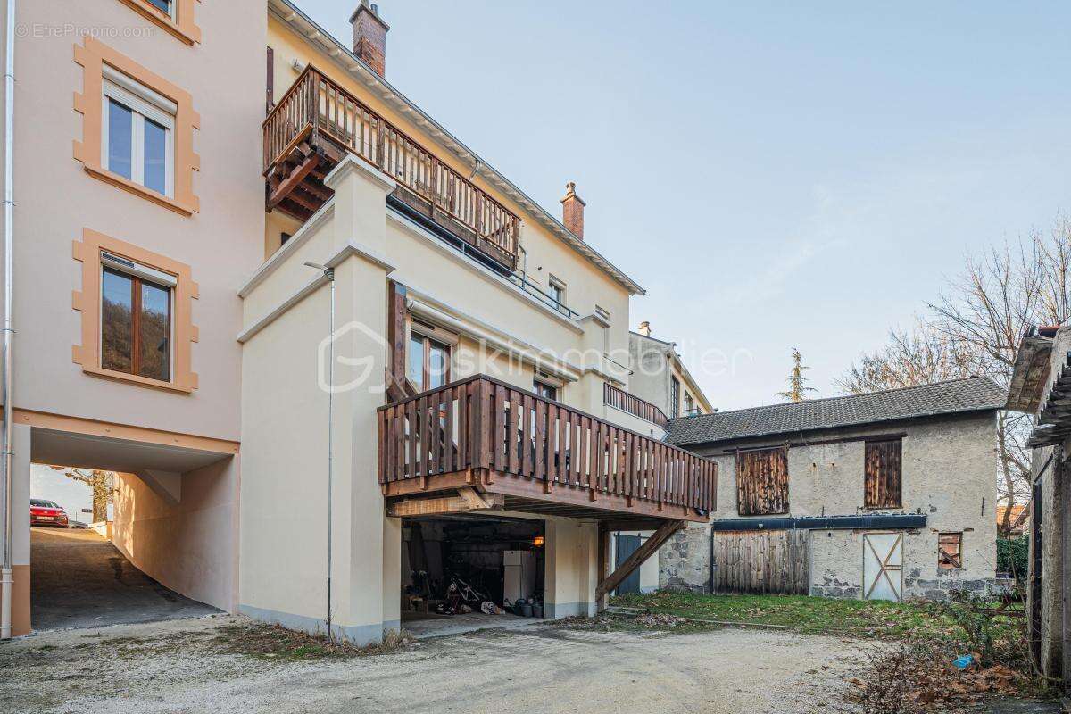 Appartement à JARRIE