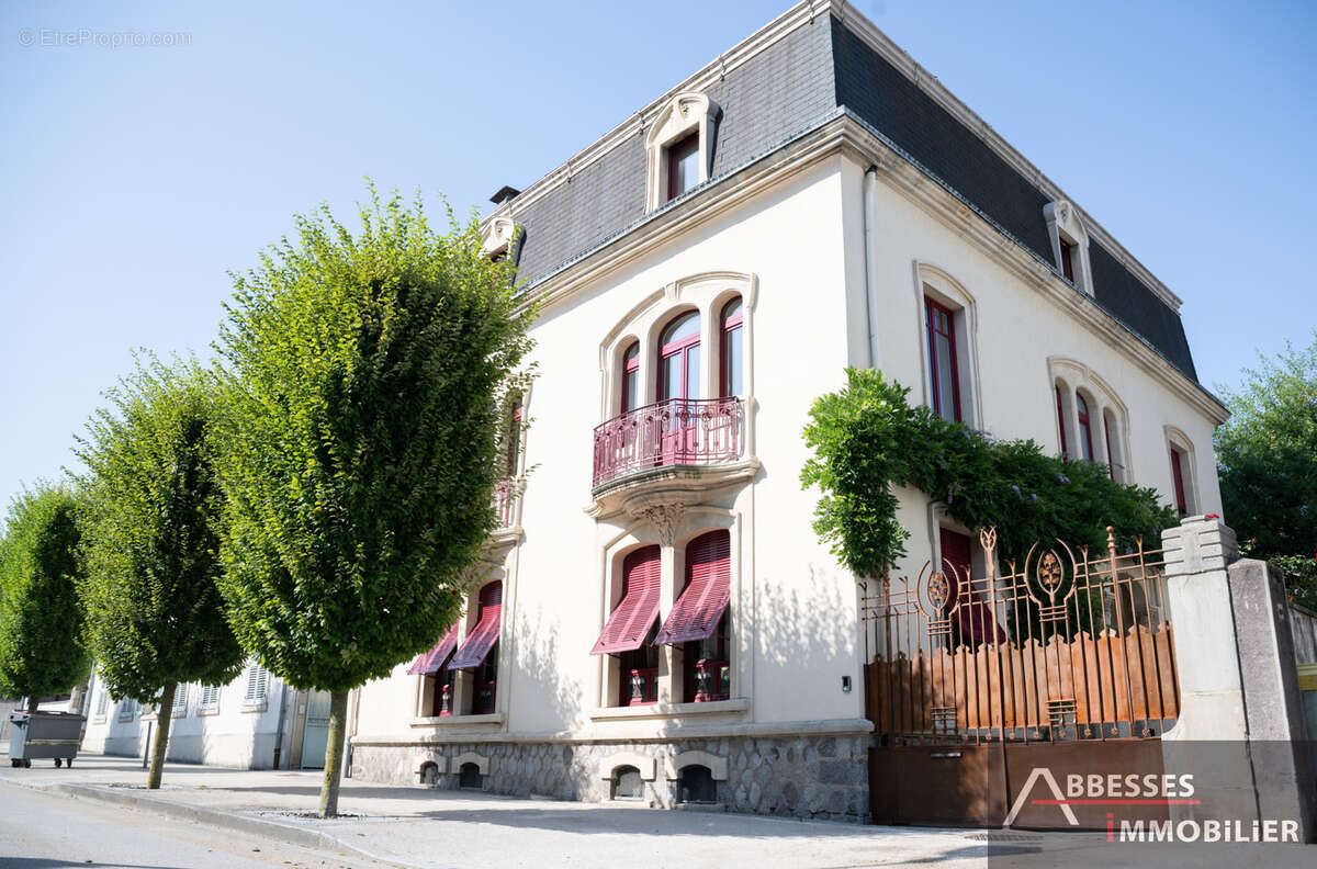 Maison à REMIREMONT
