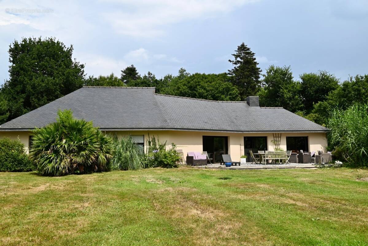Maison à TONQUEDEC