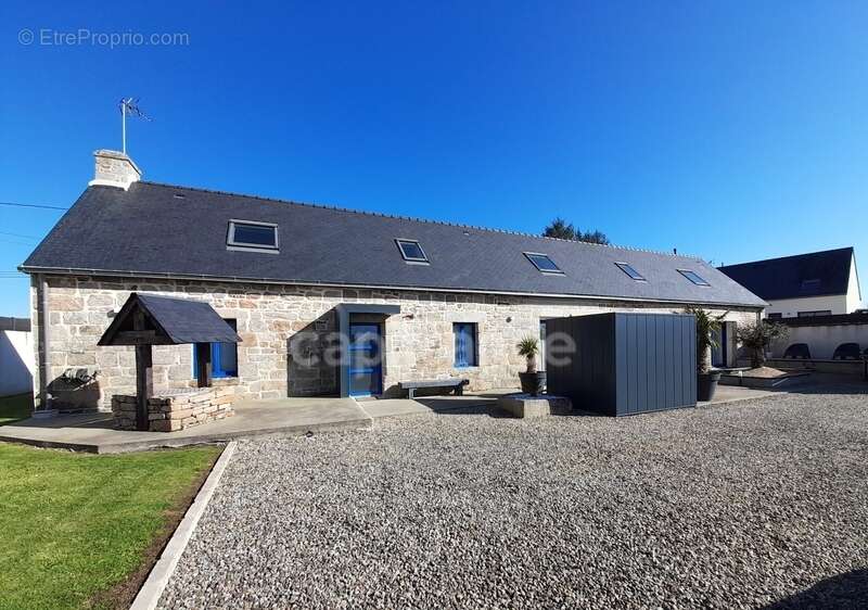 Maison à ERGUE-GABERIC
