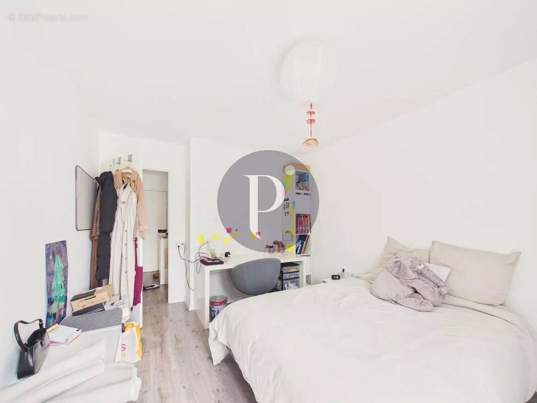 Appartement à FRESNES