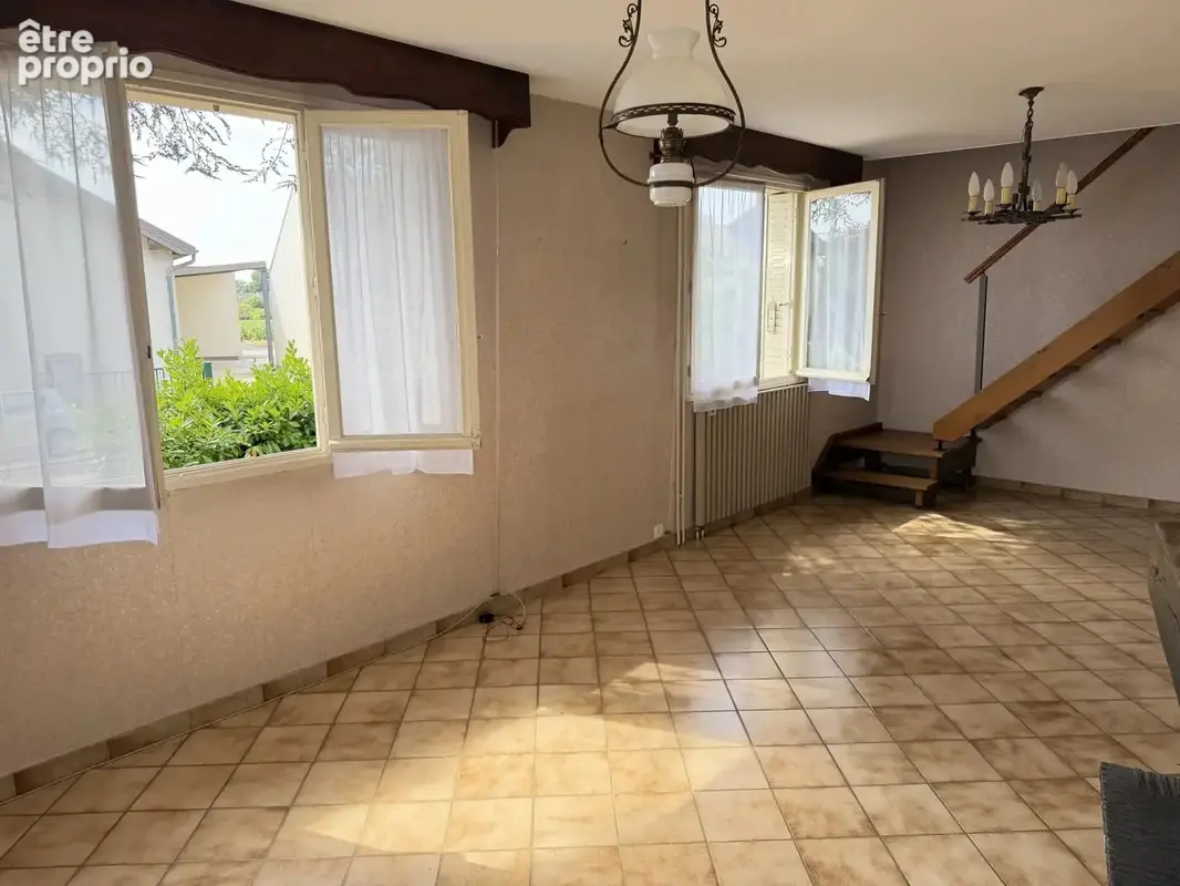 Rare sur le secteur – Grande maison individuelle - photo 7