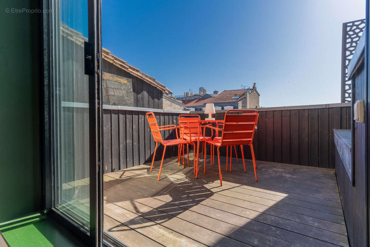 Appartement à BORDEAUX