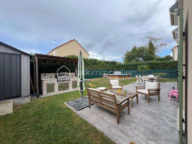 Maison à CHAUMES-EN-BRIE