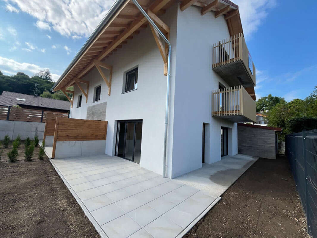 Appartement à ARMOY