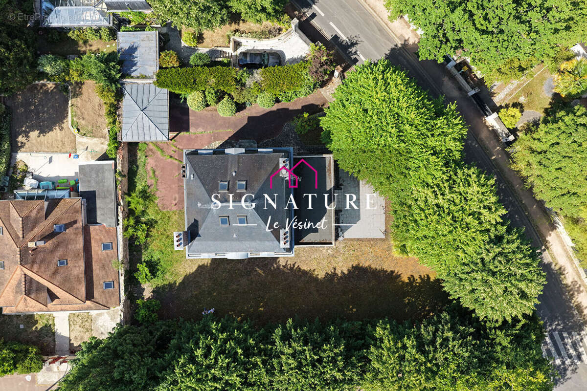 Maison familiale de caractère - Lac supérieur, Le Vésinet - photo 2