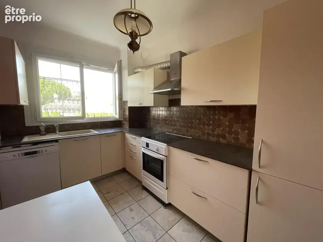 Maison 6 pièces 135 m² à vendre à Valence (26000) - photo 4
