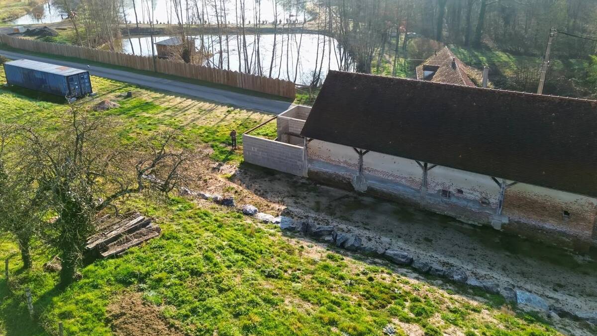 Maison à TOULON-SUR-ALLIER