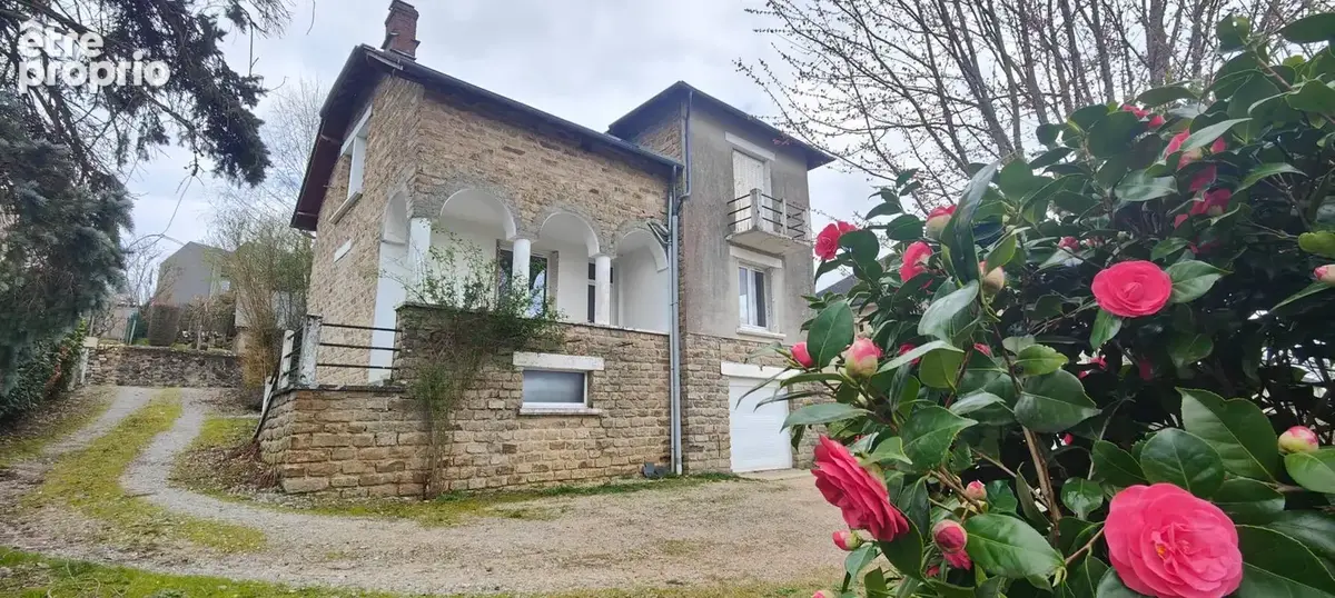 Maison 6 chambres avec jardin – centre à pied – calme - photo 1