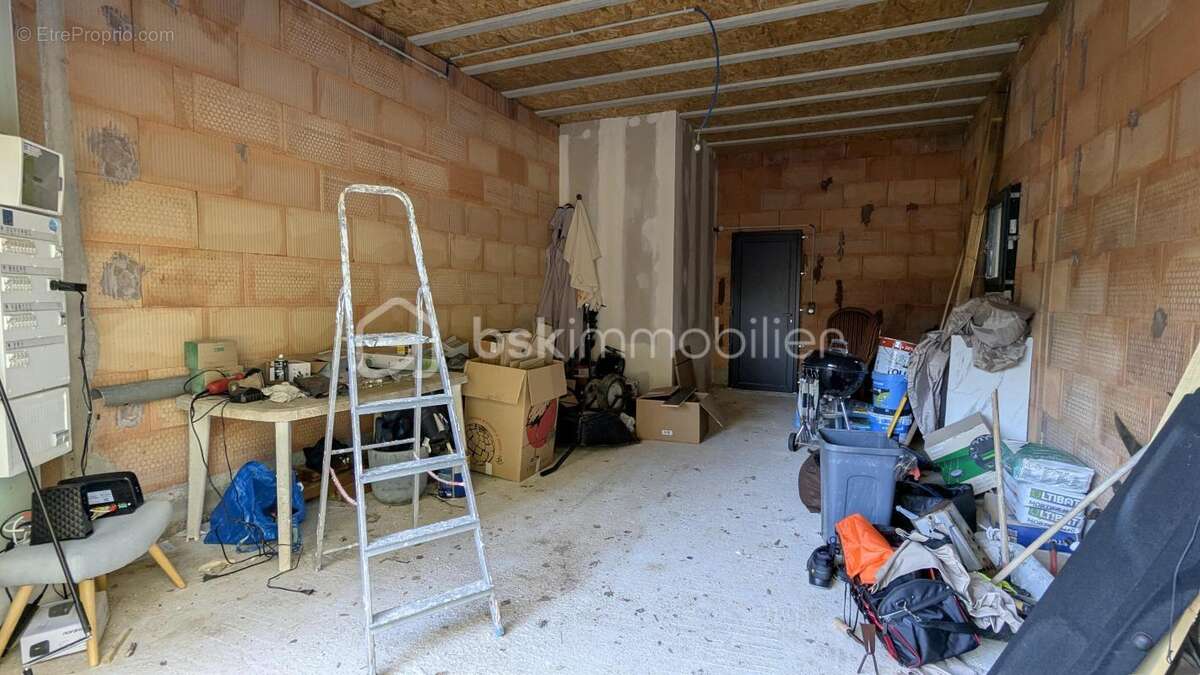 Maison à LES MATELLES