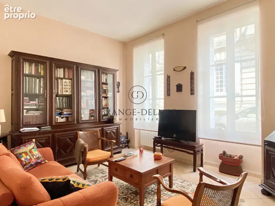 Maison en pierre en R+1 avec 3 chambres et jardin - SAINT SEURIN - photo 3