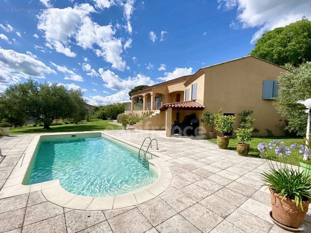 A 5 mn d'UZES (30) Maison de plain-pied 125 m2 avec vue panoramique - photo 2