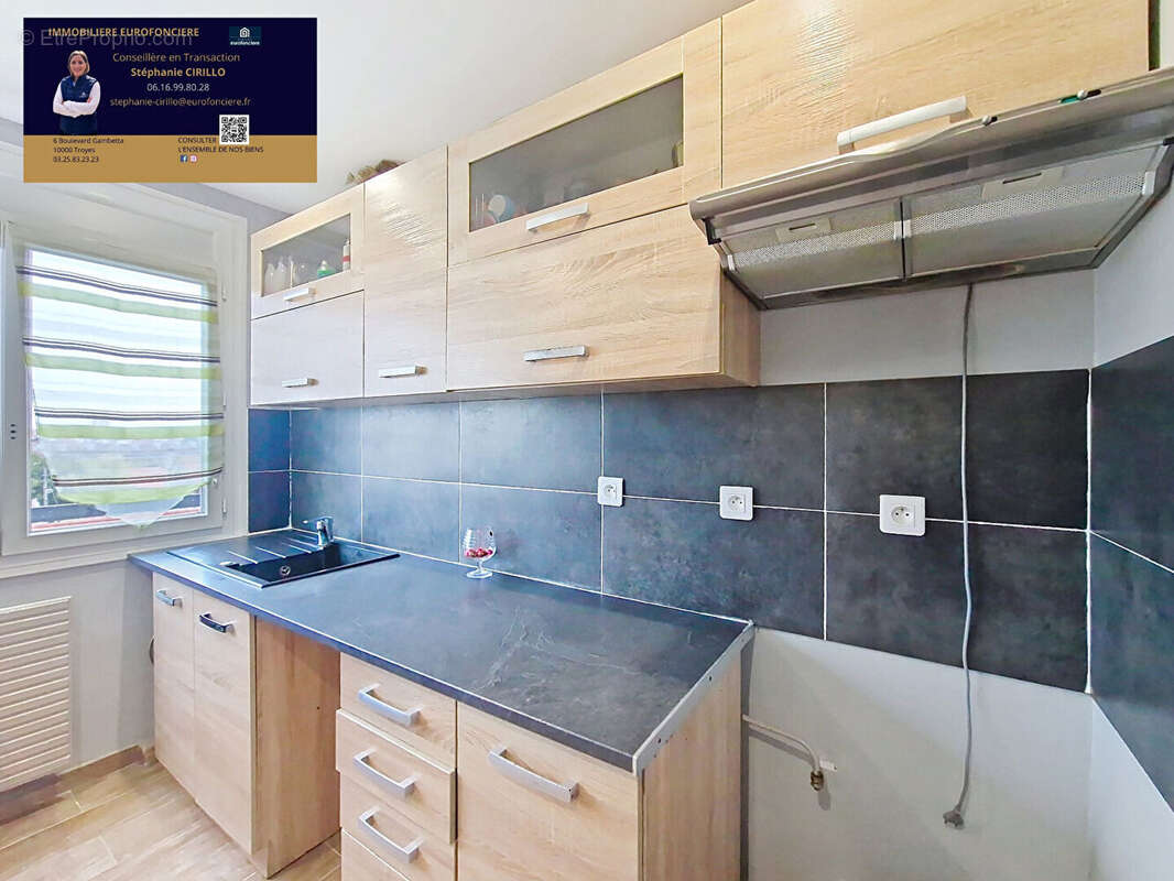 Appartement Troyes 4 pièce(s) 71.09 m2 - photo 3