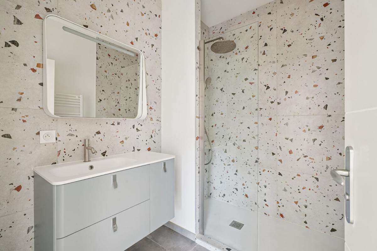 Appartement à LYON-7E