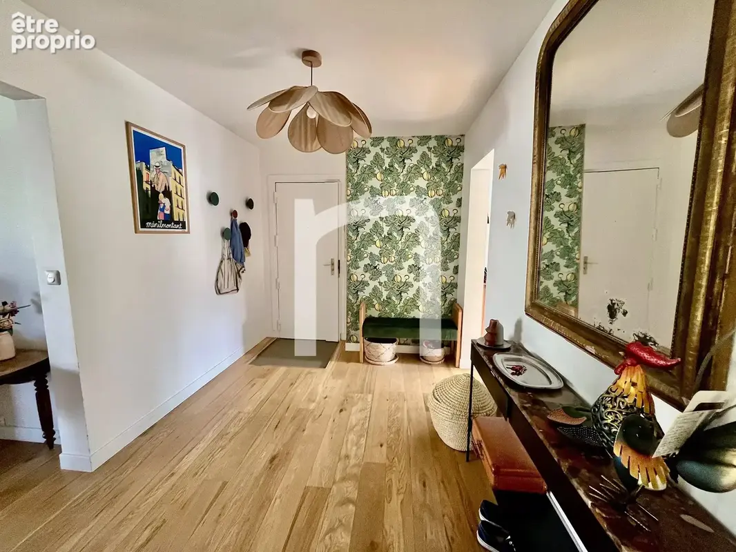 106m2 3 ch au 4ème étage sur jardin balcons et box - photo 5
