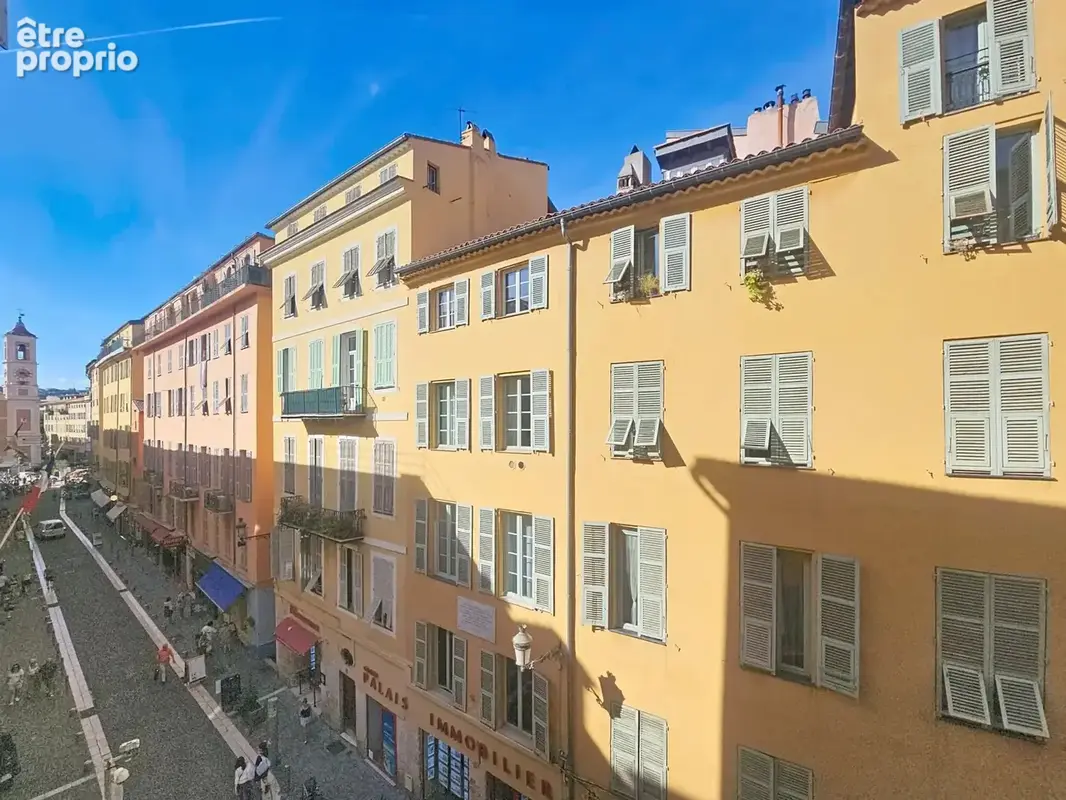Vieux-Nice – Cours Saleya – 2 pièces de 42 m² entièrement rénové – Fort potentiel locatif - photo 8