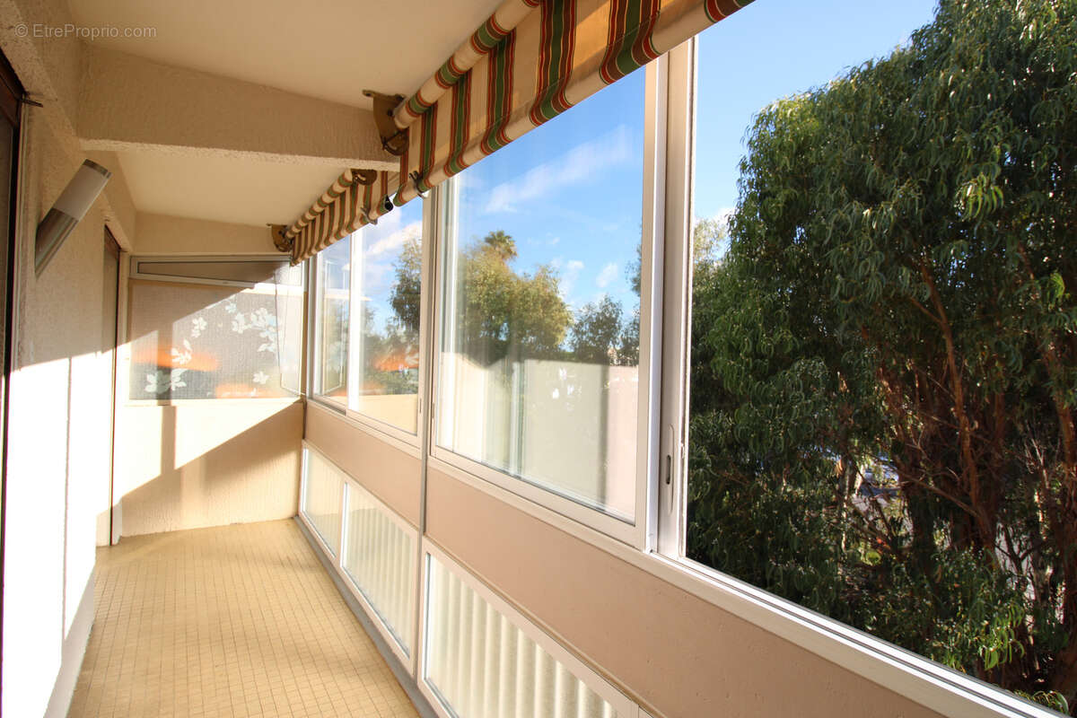 Appartement à HYERES