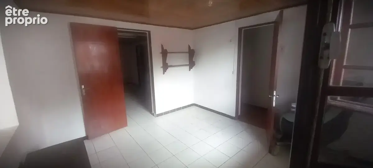Maison 7 pièces 143 m² à vendre à Saint-Leu (97416) - photo 4