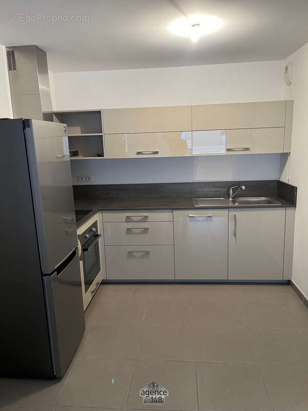 Appartement à MARSEILLE-2E