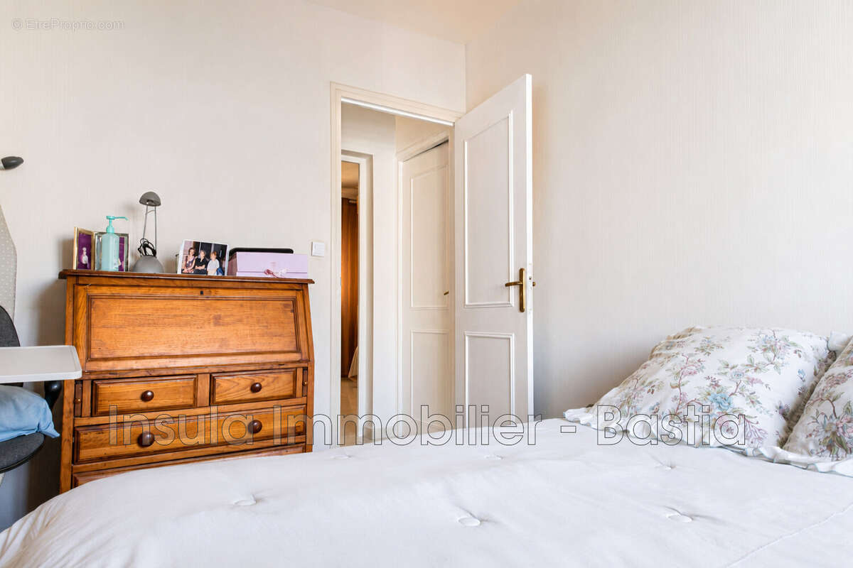 Appartement 107 m² à Ville-Di-Pietrabugno  - photo 7