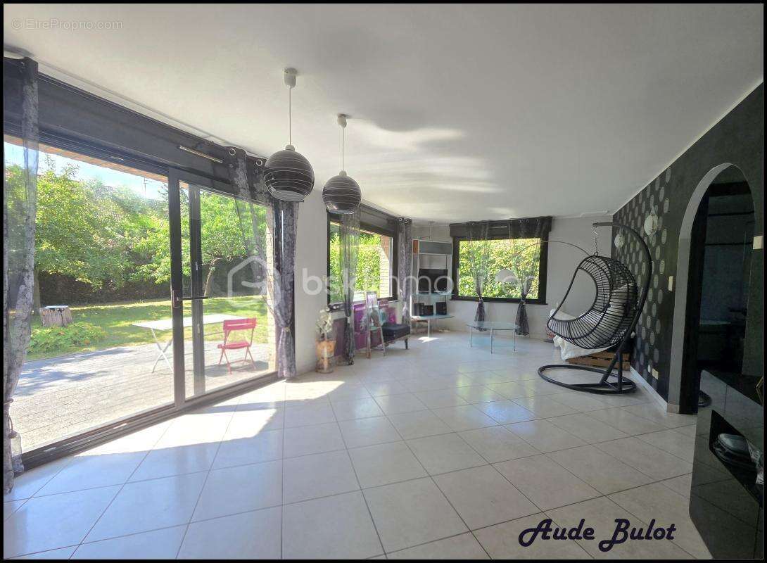Maison individuelle en semi plain pied avec potentiel locatif - photo 2