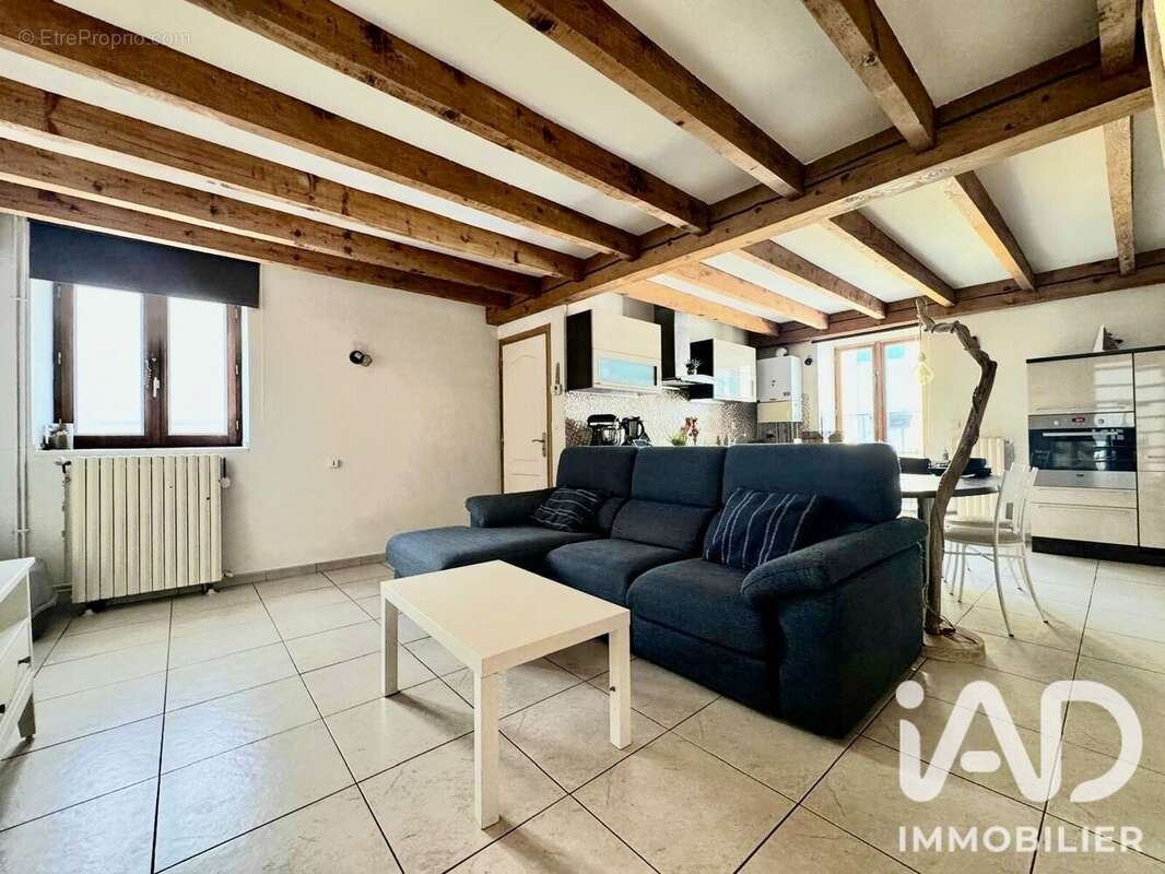Photo 5 - Maison à SAINT-JUST-SAINT-RAMBERT