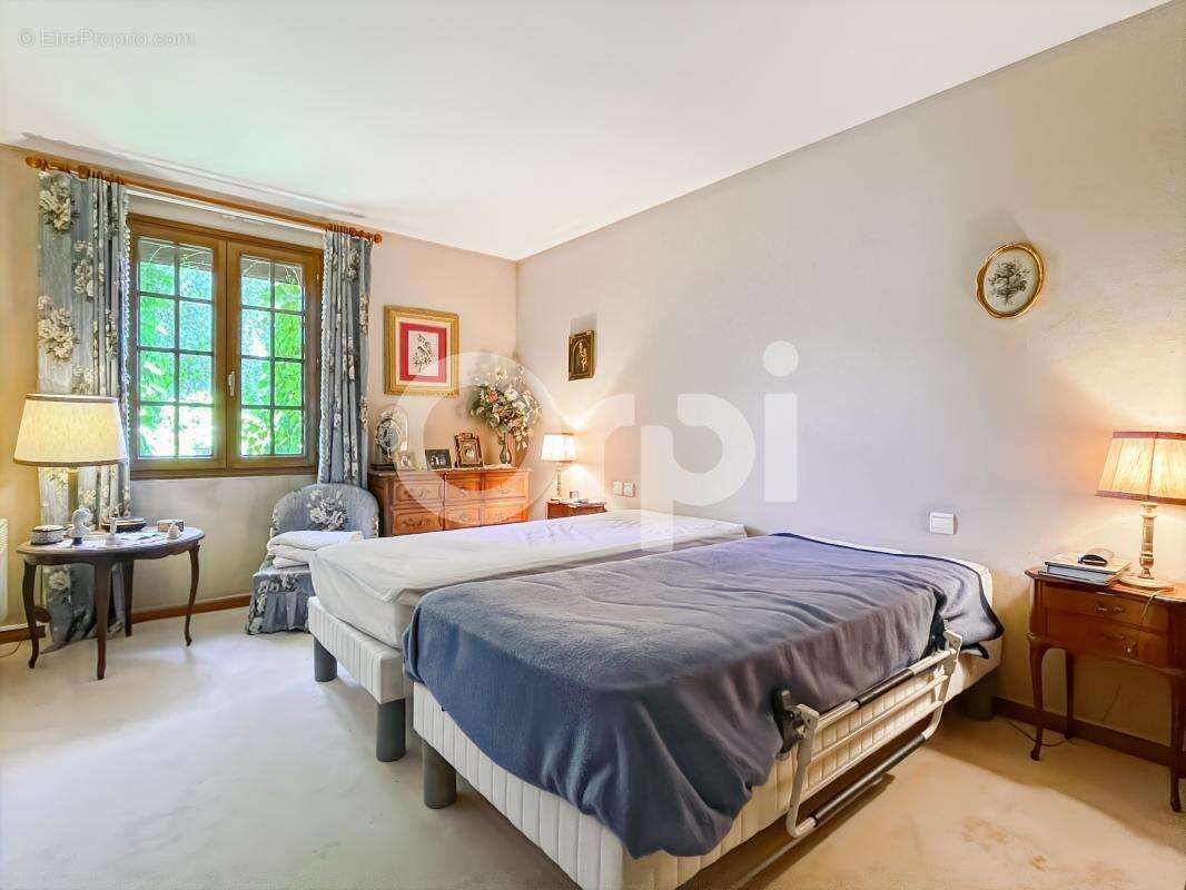 Maison à GROSSOEUVRE