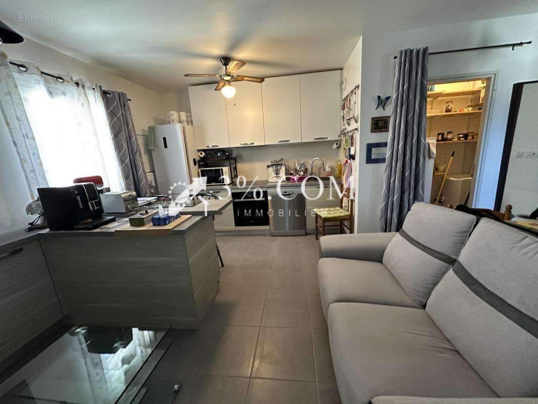 Appartement T2 meublé et équipé avec terrasse et local réser - photo 6