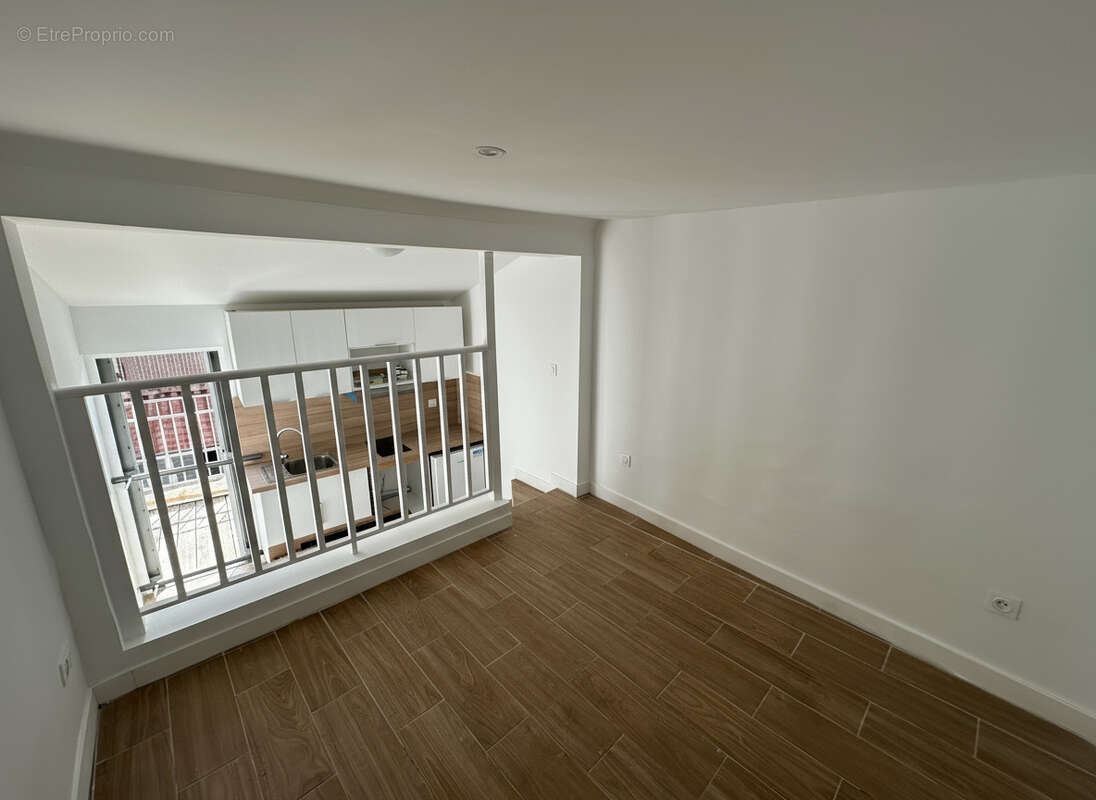 Appartement à MARSEILLE-2E