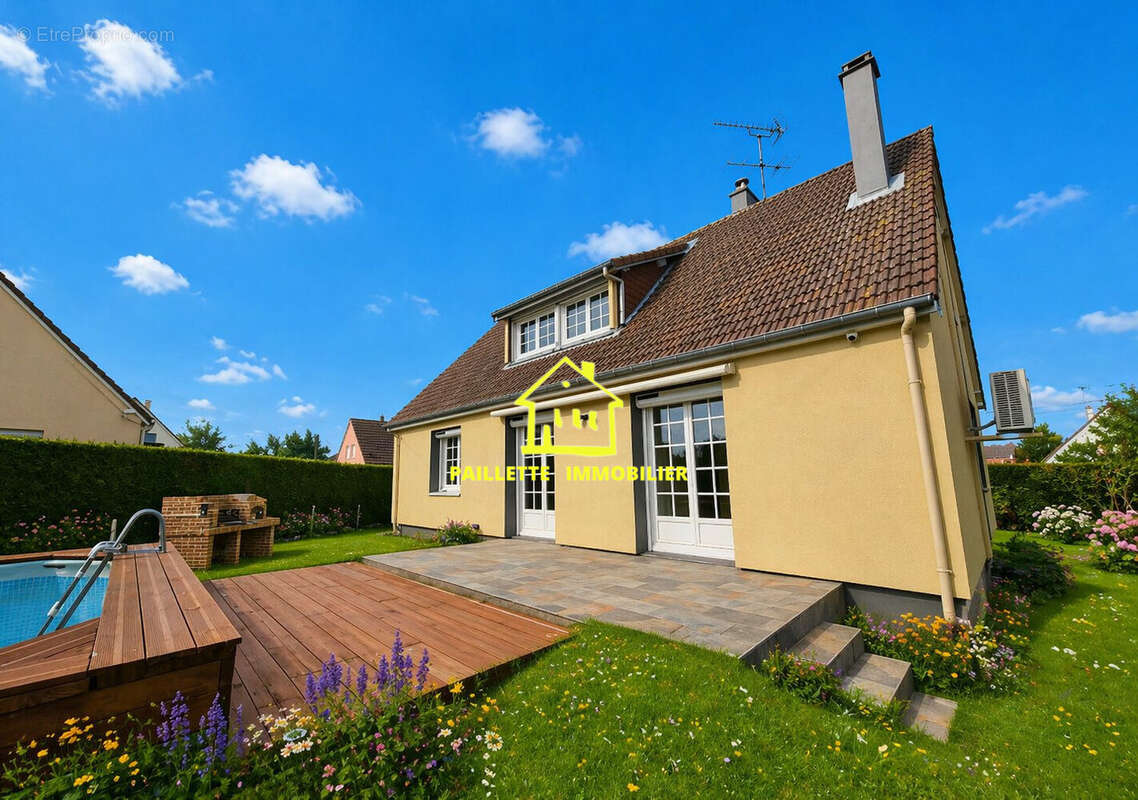 Maison à BEUZEVILLE-LA-GRENIER