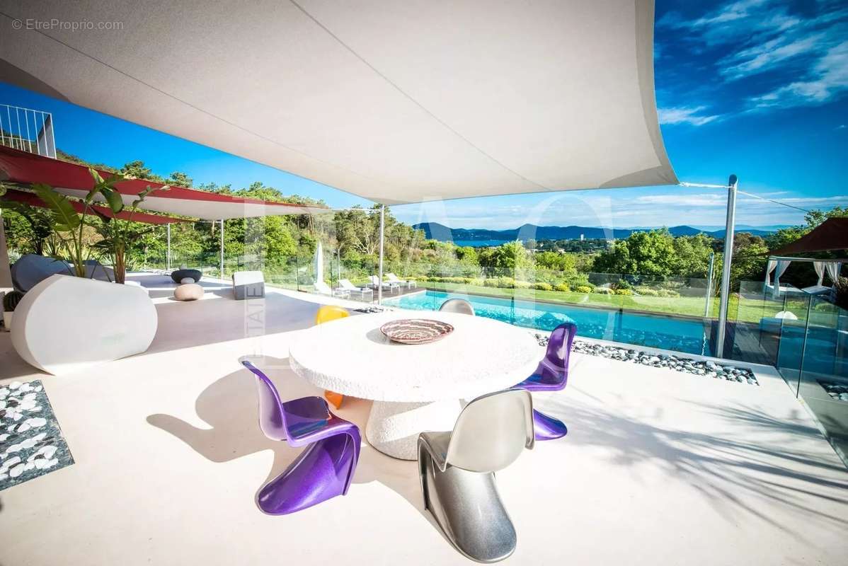 Maison à RAMATUELLE