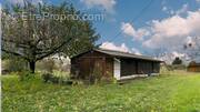 Terrain à SERRIERES-EN-CHAUTAGNE