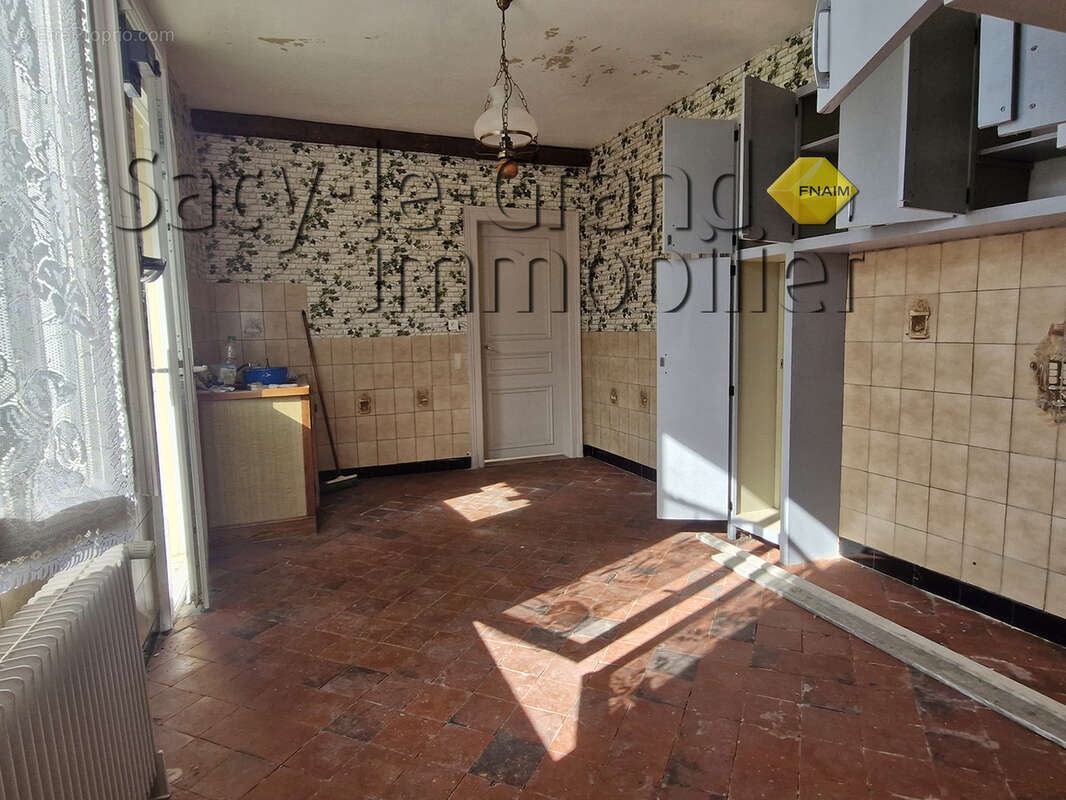 Maison à SACY-LE-GRAND