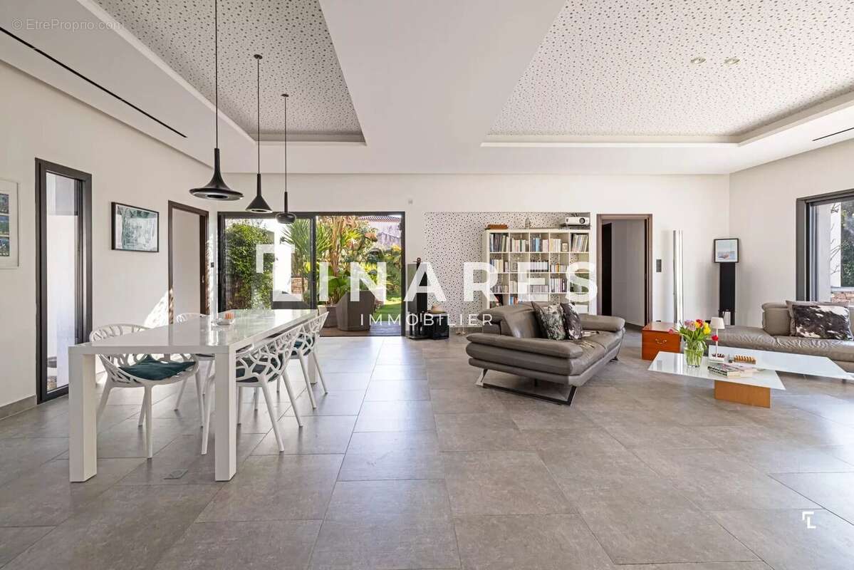 Maison à MARSEILLE-11E