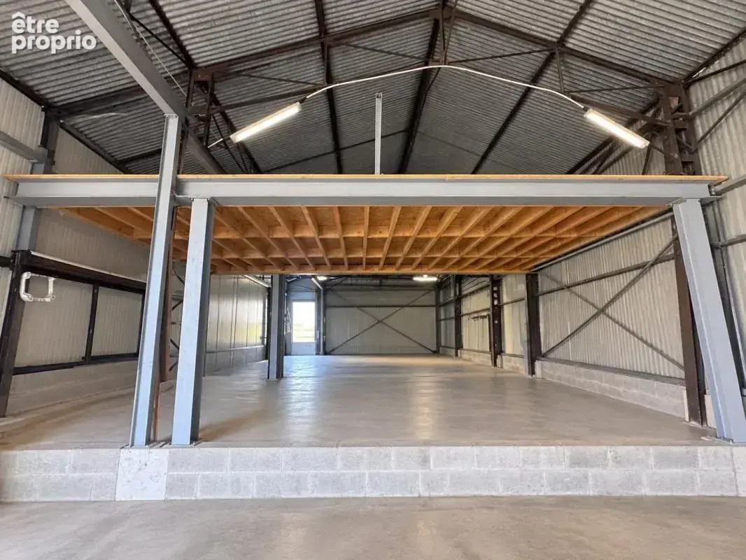 Commerce 285 m² à vendre à Warloy-Baillon (80300) - photo 1