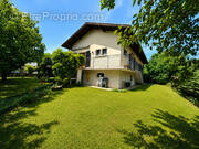 Maison à VETRAZ-MONTHOUX