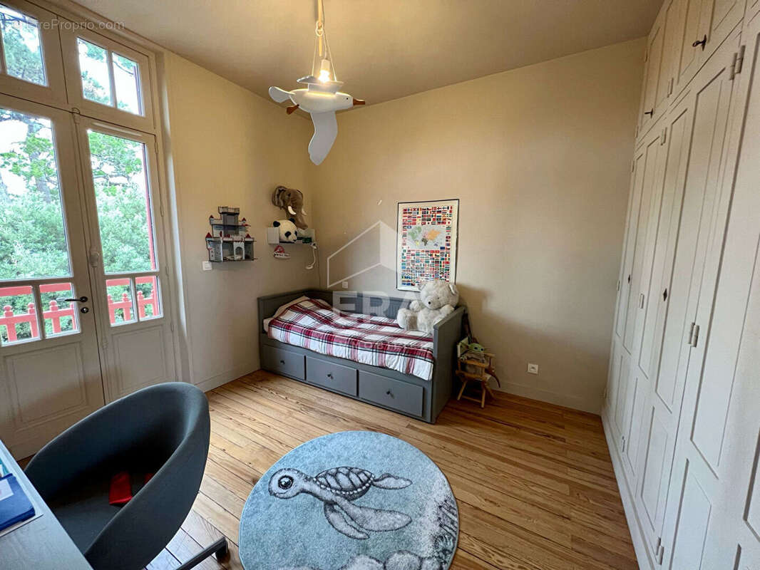 Maison à LE BOUSCAT