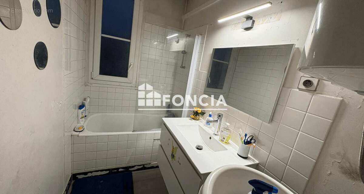 Appartement à VILLENEUVE-SAINT-GEORGES