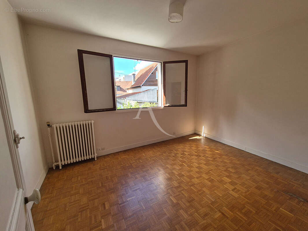 Maison à NEUILLY-PLAISANCE