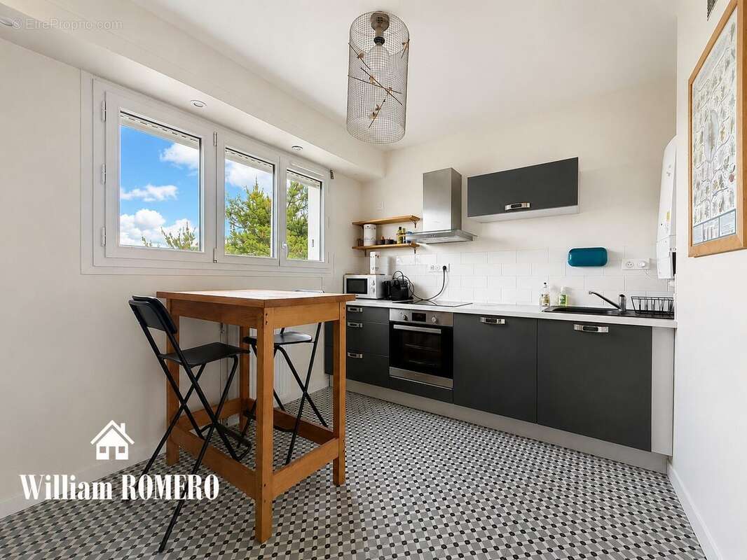 Appartement à REZE