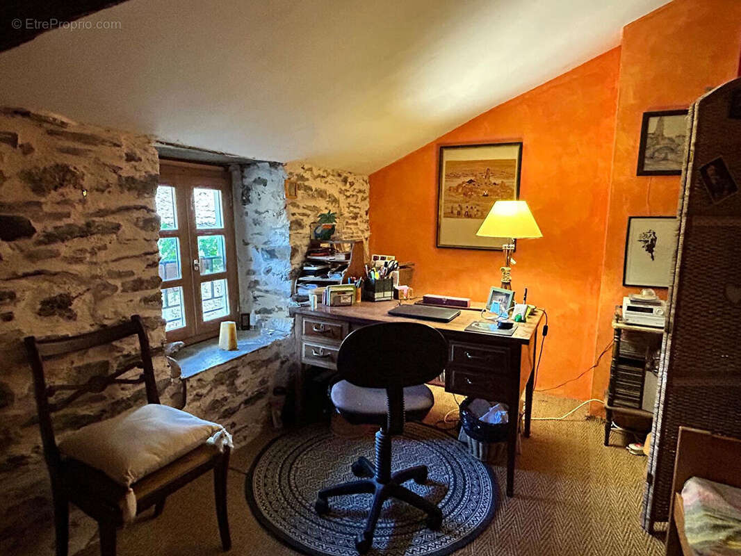 Maison à CAUNES-MINERVOIS