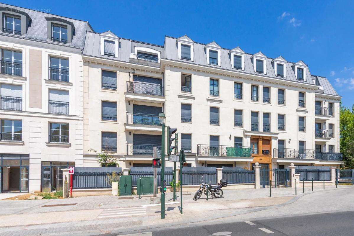 Appartement 4 pièces de 82 m² à Clamart avec Balcon et Parking - photo 12